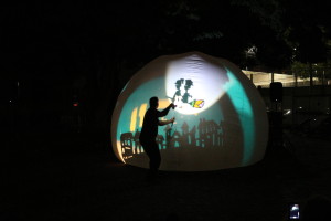 O Marujo e a Tempestade - Bolha Luminosa (Cia Teatro Lumbra/Clube da Sombra, RS) - Foto: Fernando Almeida Bisan