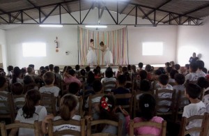 Apresentações do espetáculo convidado “Como Nasceu a Alegria”, da Cia Carona (SC) - Foto: Divulgação