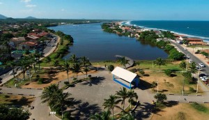 Praça e Lagoa de Barra Velha/SC/ Divulgação