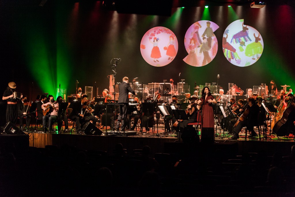 Ana Paula da Silva com a Orquestra Sinfônica Brasileira - Foto: Marina Andrade